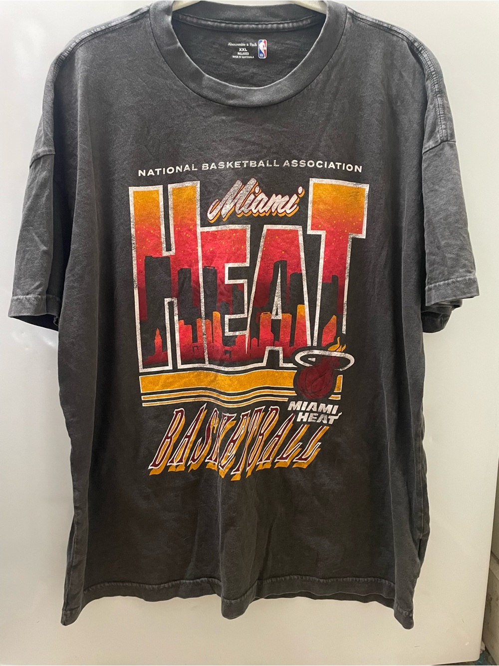Miami Heat Shirt Mens XXL 2XL Black NBA Basketball Tee Abercrombie & Fitch Retro